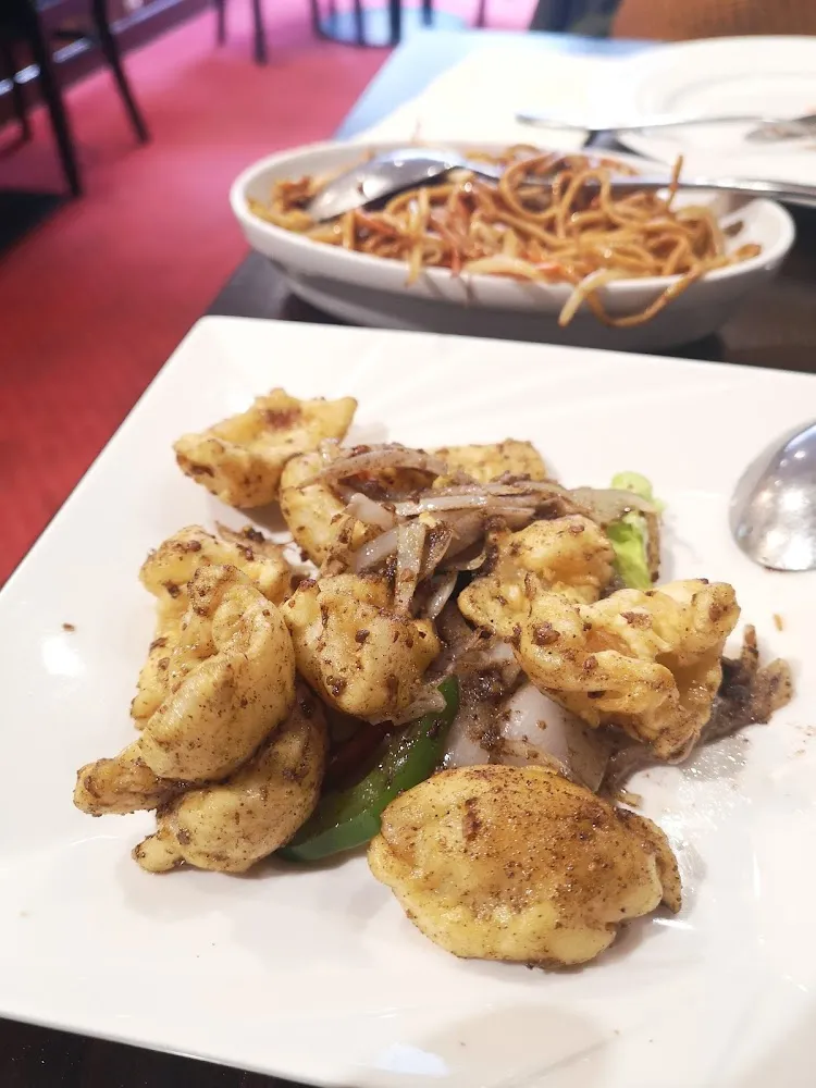 Seches Et Nouilles Sautées